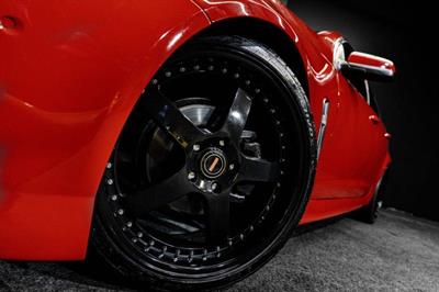 2017 Holden Commodore - Thumbnail