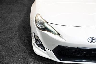 2013 Toyota 86 - Thumbnail