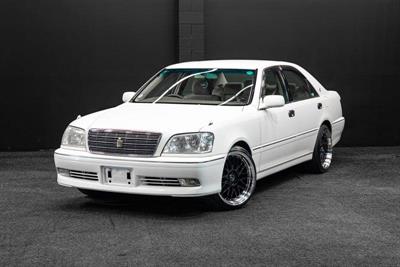2003 Toyota Crown - Thumbnail