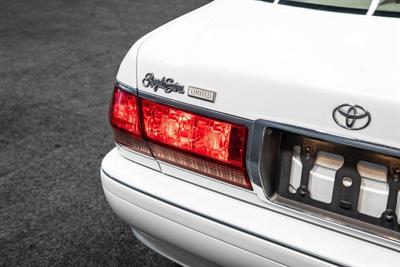2003 Toyota Crown - Thumbnail