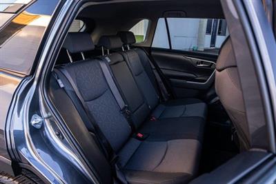 2019 Toyota RAV4 - Thumbnail