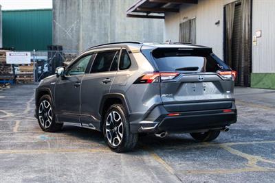 2019 Toyota RAV4 - Thumbnail