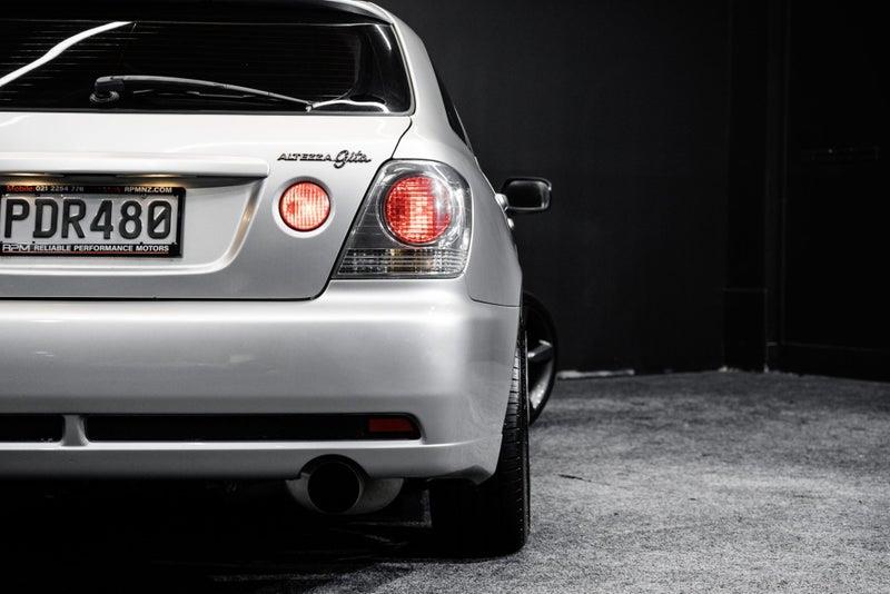 2001 Toyota Altezza