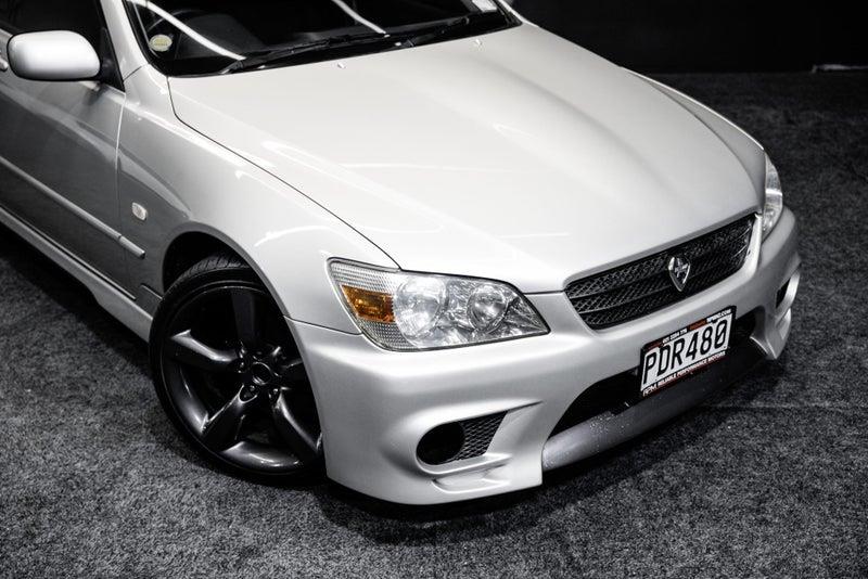 2001 Toyota Altezza