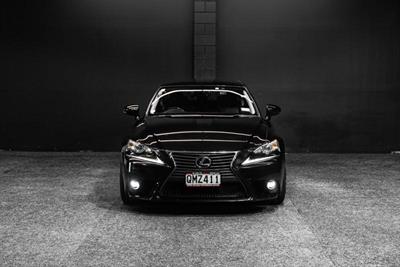 2015 Lexus IS 250 - Thumbnail