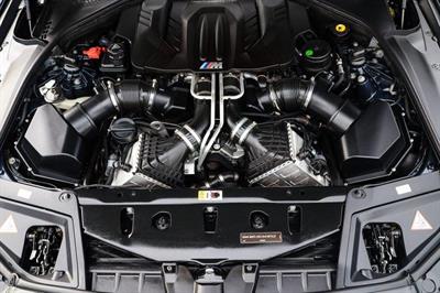 2012 BMW M5 - Thumbnail