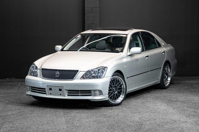 2004 Toyota Crown