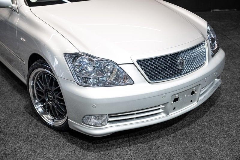 2004 Toyota Crown