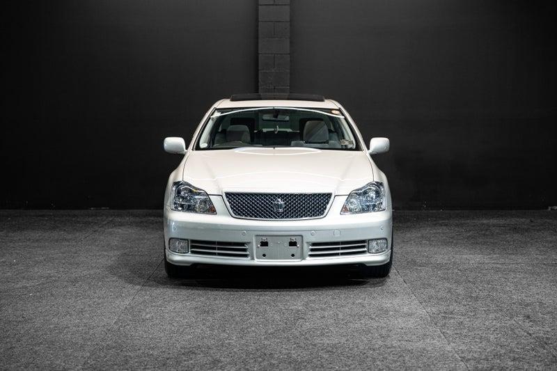 2004 Toyota Crown