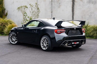 2016 Toyota 86 - Thumbnail