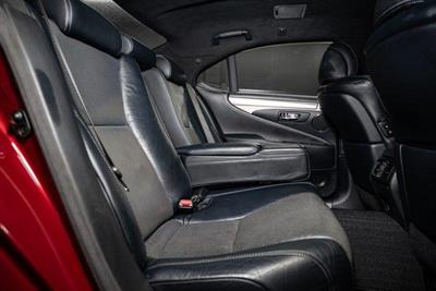 2013 Lexus LS 600h - Thumbnail