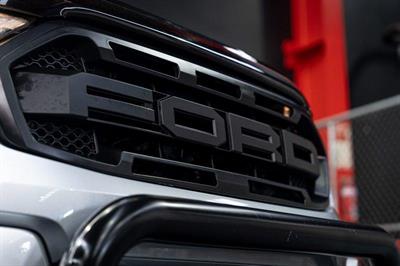 2015 Ford Everest - Thumbnail