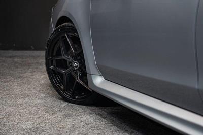 2016 Subaru Levorg - Thumbnail