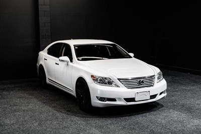 2012 Lexus LS 460 - Thumbnail
