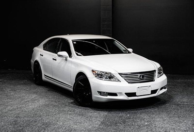 2012 Lexus LS 460 - Thumbnail