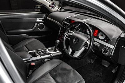 2010 Holden Commodore - Thumbnail