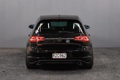 2014 Volkswagen Golf - Thumbnail