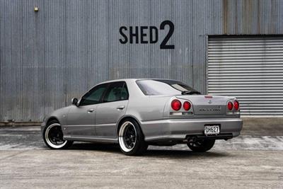 2000 Nissan Skyline - Thumbnail