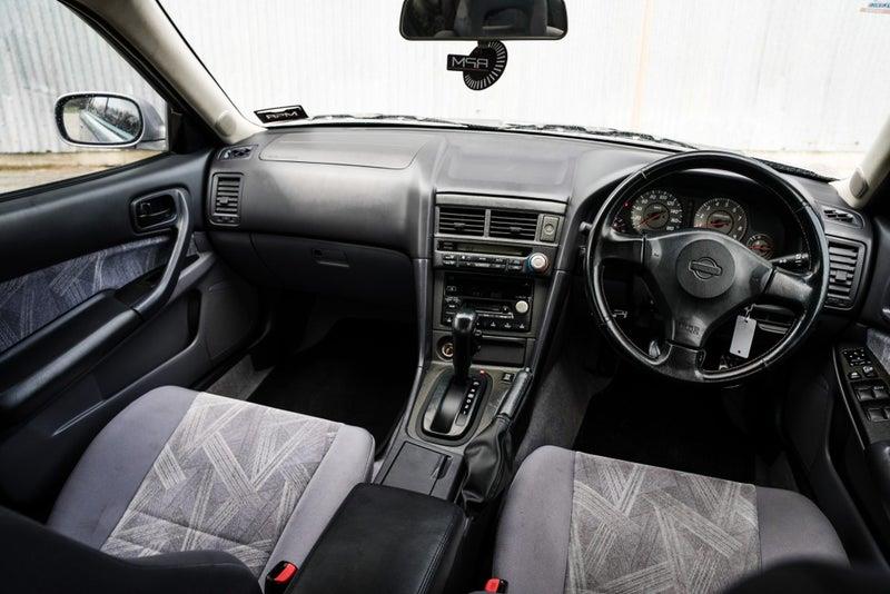 2000 Nissan Skyline