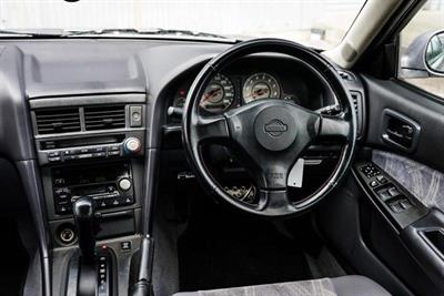 2000 Nissan Skyline - Thumbnail