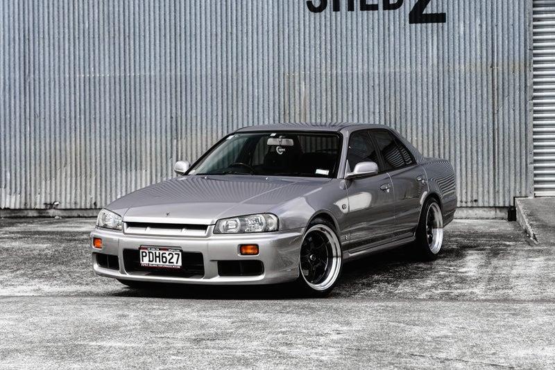 2000 Nissan Skyline