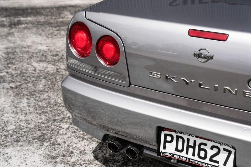 2000 Nissan Skyline