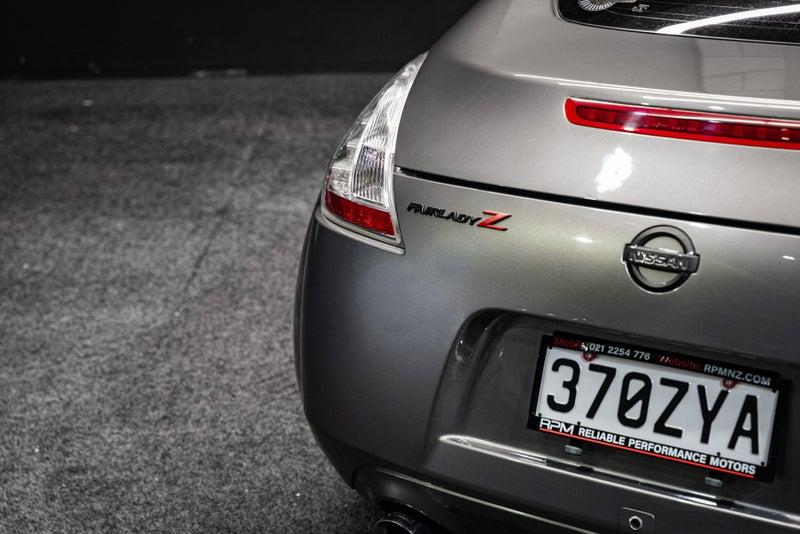 2009 Nissan Fairlady