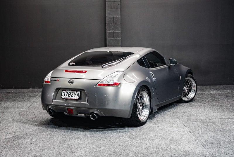 2009 Nissan Fairlady