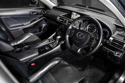 2013 Lexus IS 350 - Thumbnail