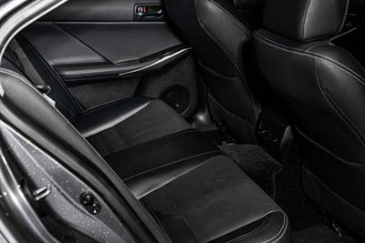 2013 Lexus IS 350 - Thumbnail