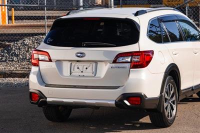 2014 Subaru Legacy - Thumbnail