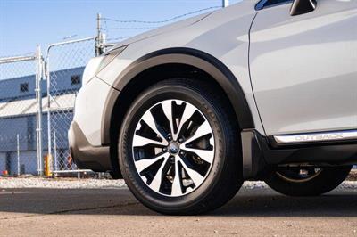 2014 Subaru Legacy - Thumbnail