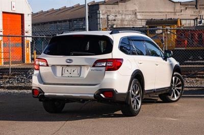 2014 Subaru Legacy - Thumbnail