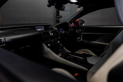 2014 Lexus RC 300h - Thumbnail