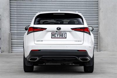 2019 Lexus NX 300 - Thumbnail