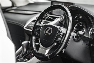 2019 Lexus NX 300 - Thumbnail
