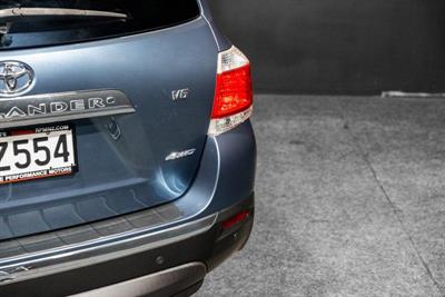 2013 Toyota Highlander - Thumbnail