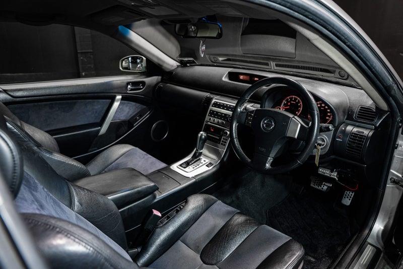 2004 Nissan Skyline