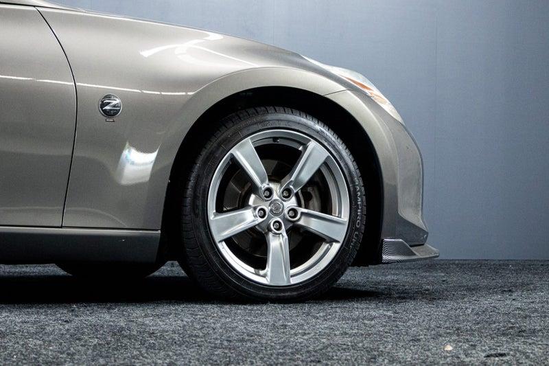 2009 Nissan Fairlady