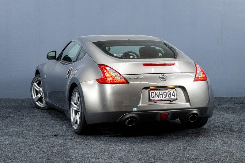 2009 Nissan Fairlady