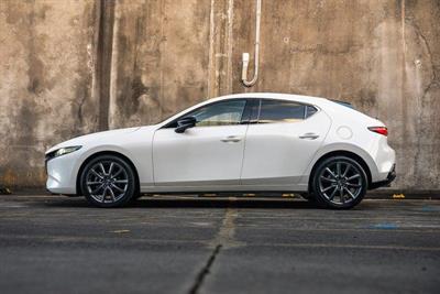 2023 Mazda Mazda - Thumbnail