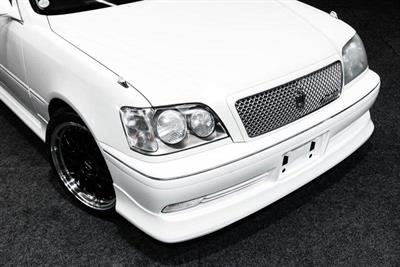 2003 Toyota Crown - Thumbnail