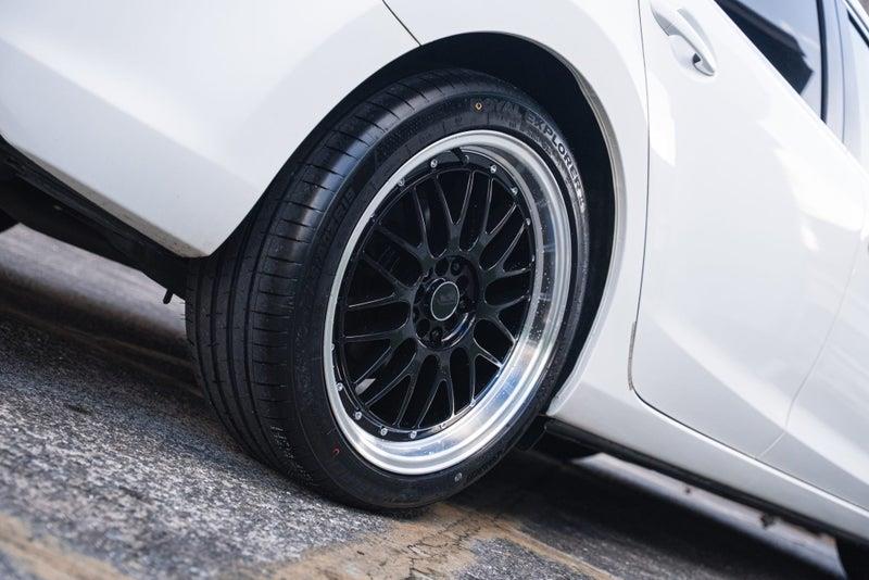 2015 Mazda Atenza