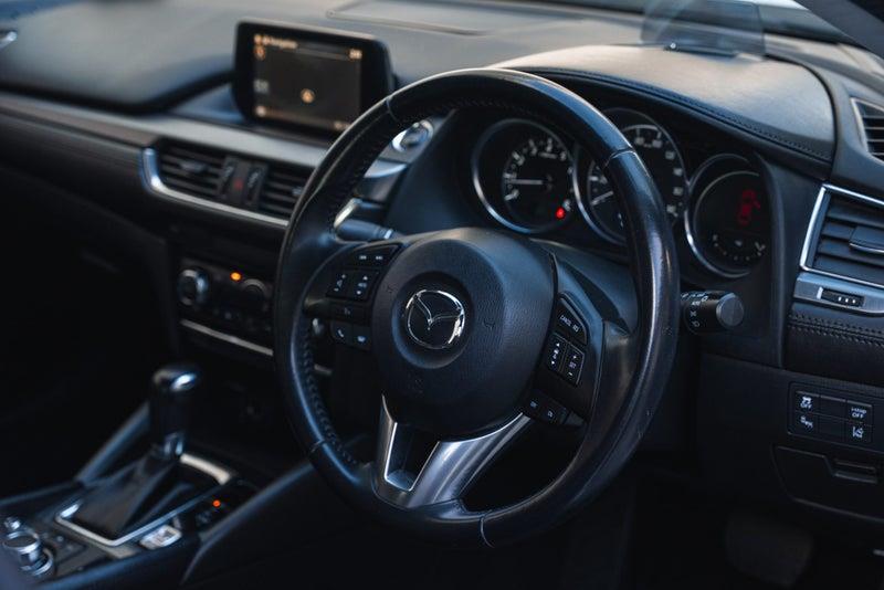 2015 Mazda Atenza