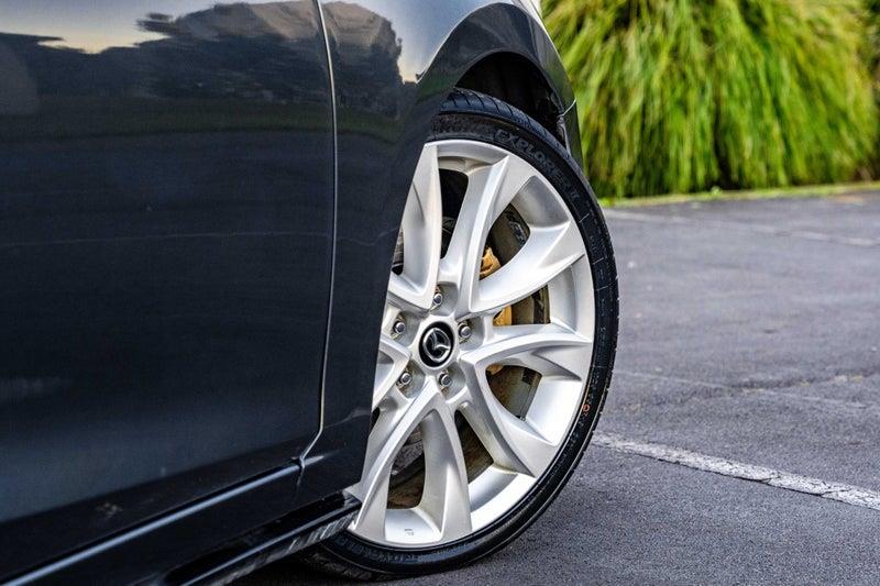 2014 Mazda Axela