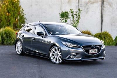 2014 Mazda Axela - Thumbnail