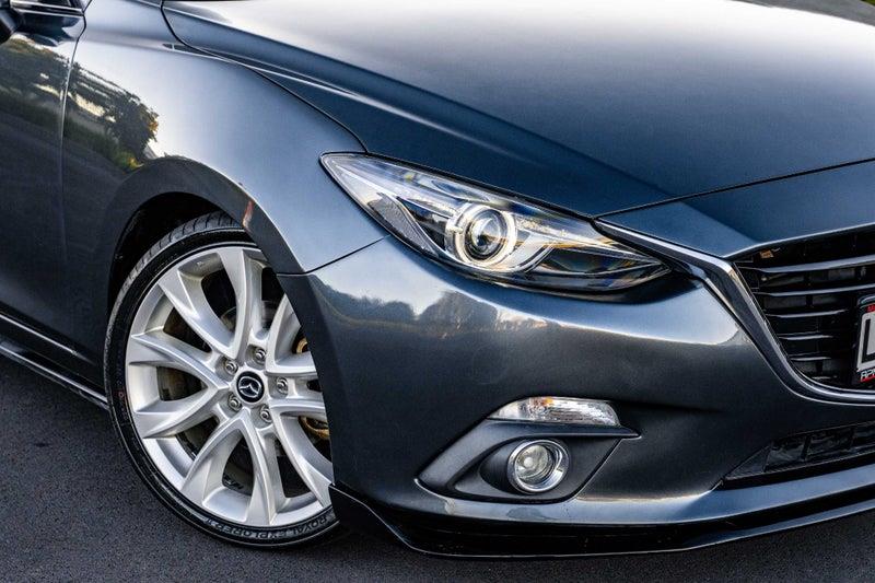 2014 Mazda Axela