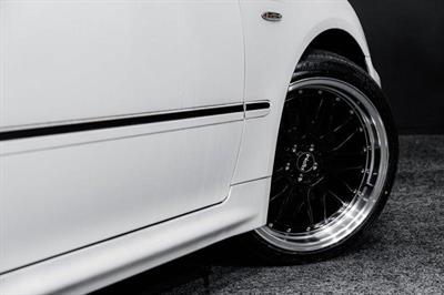 2005 Toyota Crown - Thumbnail