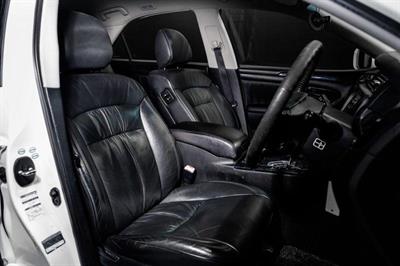 2005 Toyota Crown - Thumbnail
