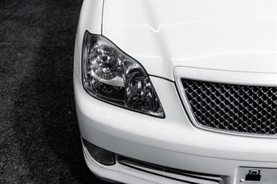 2005 Toyota Crown - Thumbnail